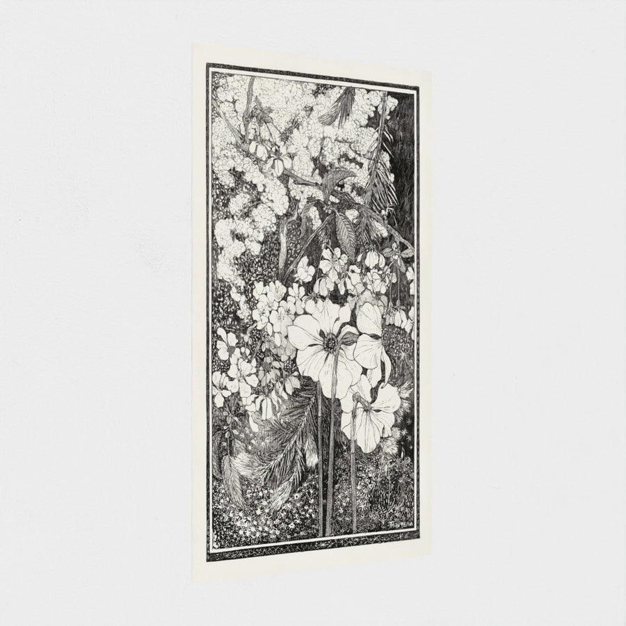 Lente, in black — unframed, at an angle